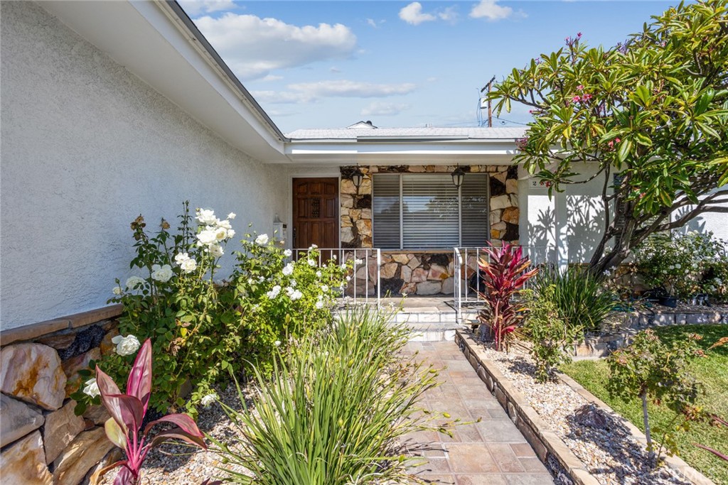 233 E Markland Drive