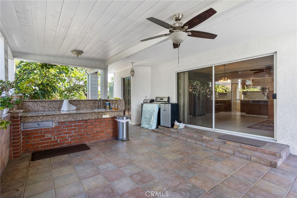 233 E Markland Drive