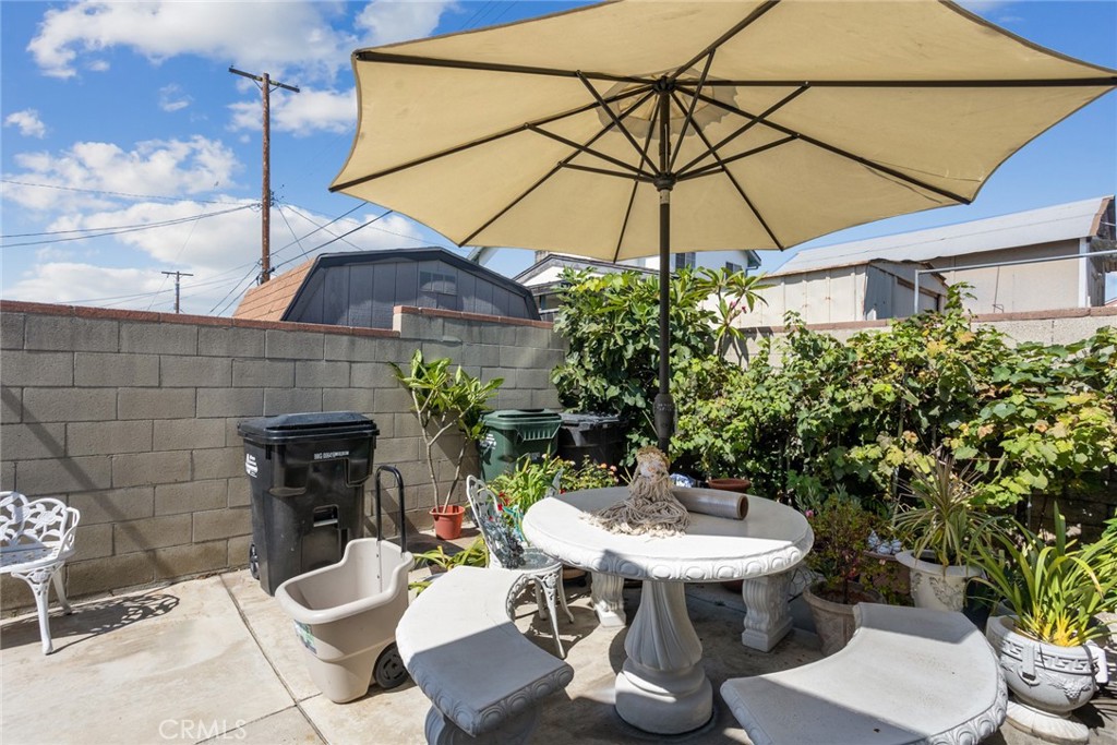 233 E Markland Drive