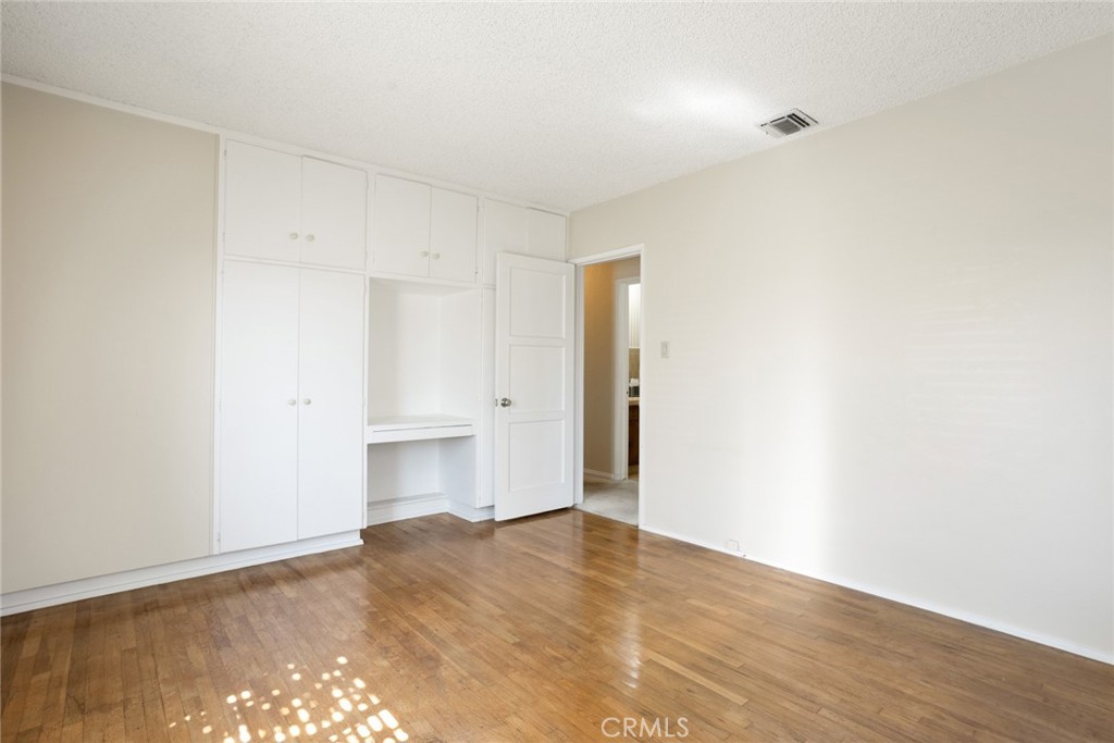 233 E Markland Drive