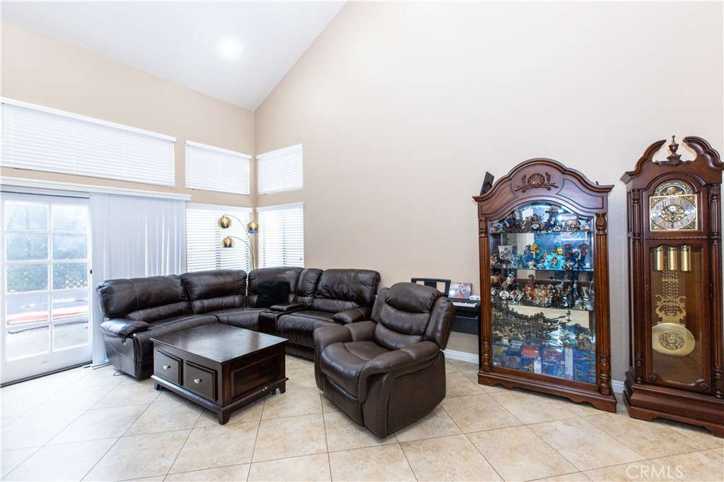 10205 Northridge Drive