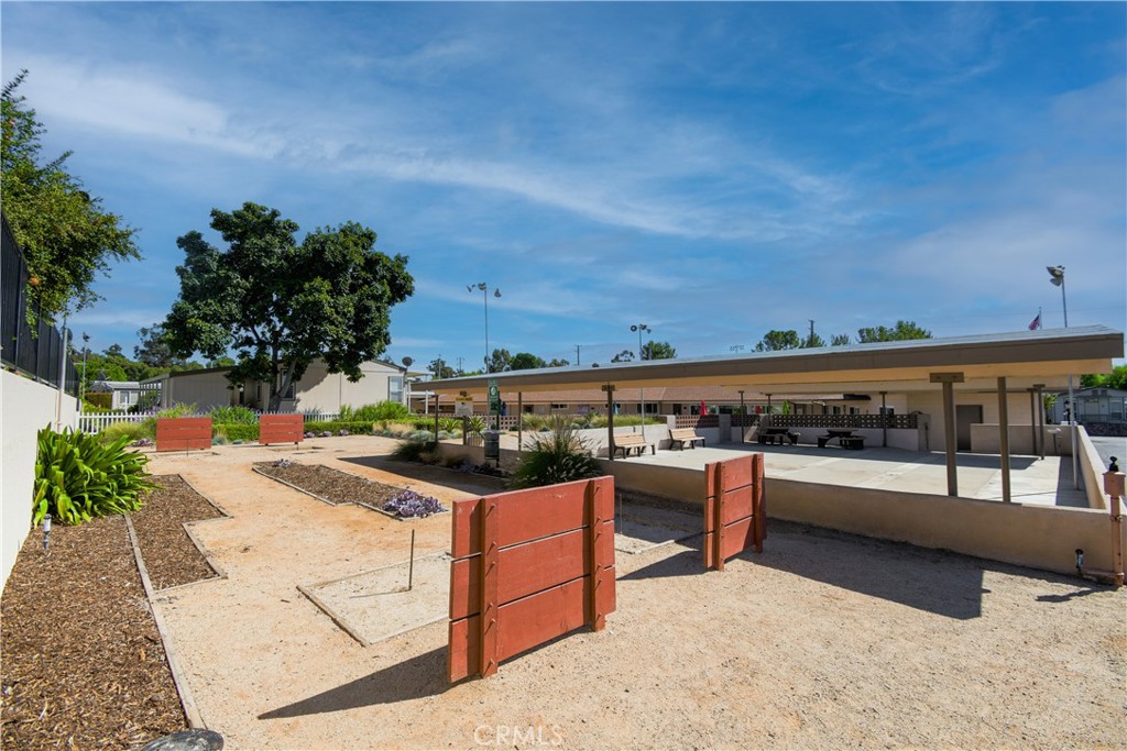 801 W Covina Boulevard 87