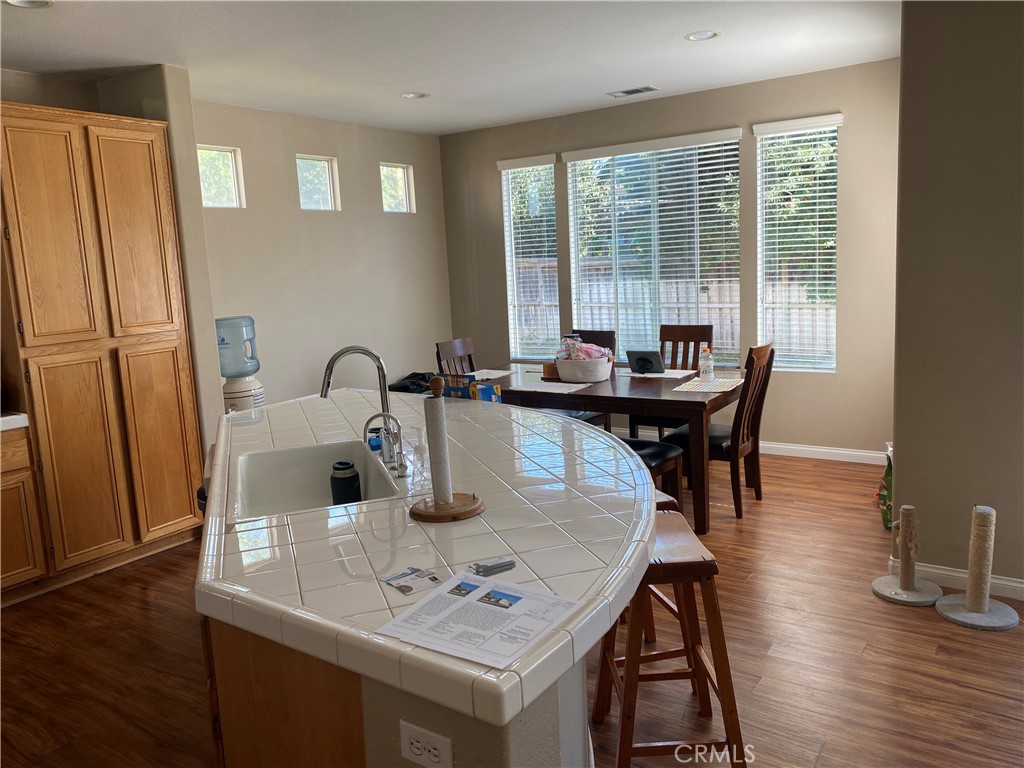 7202 Cedar Creek Road