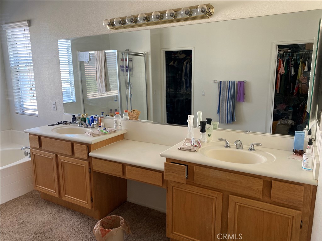 7202 Cedar Creek Road