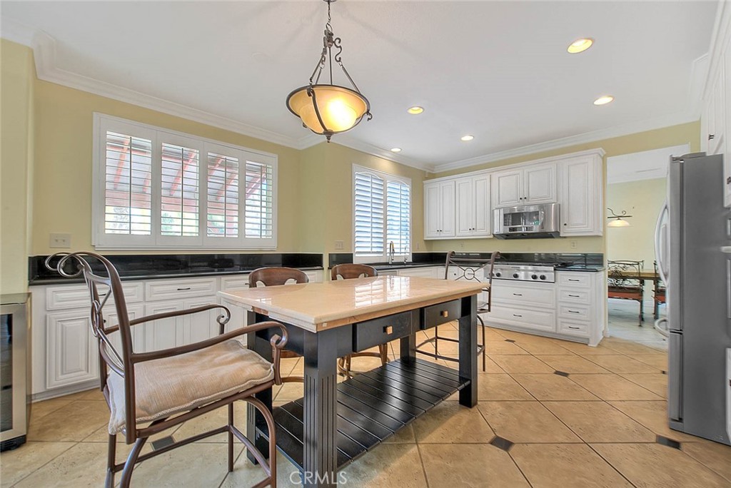 7415 Excelsior Drive