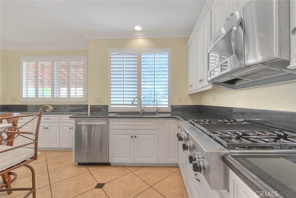 7415 Excelsior Drive