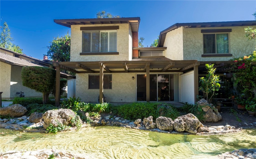 1736 Aspen Village Way