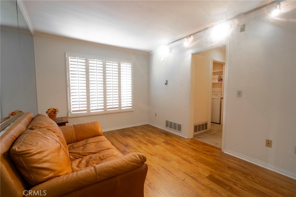 1736 Aspen Village Way