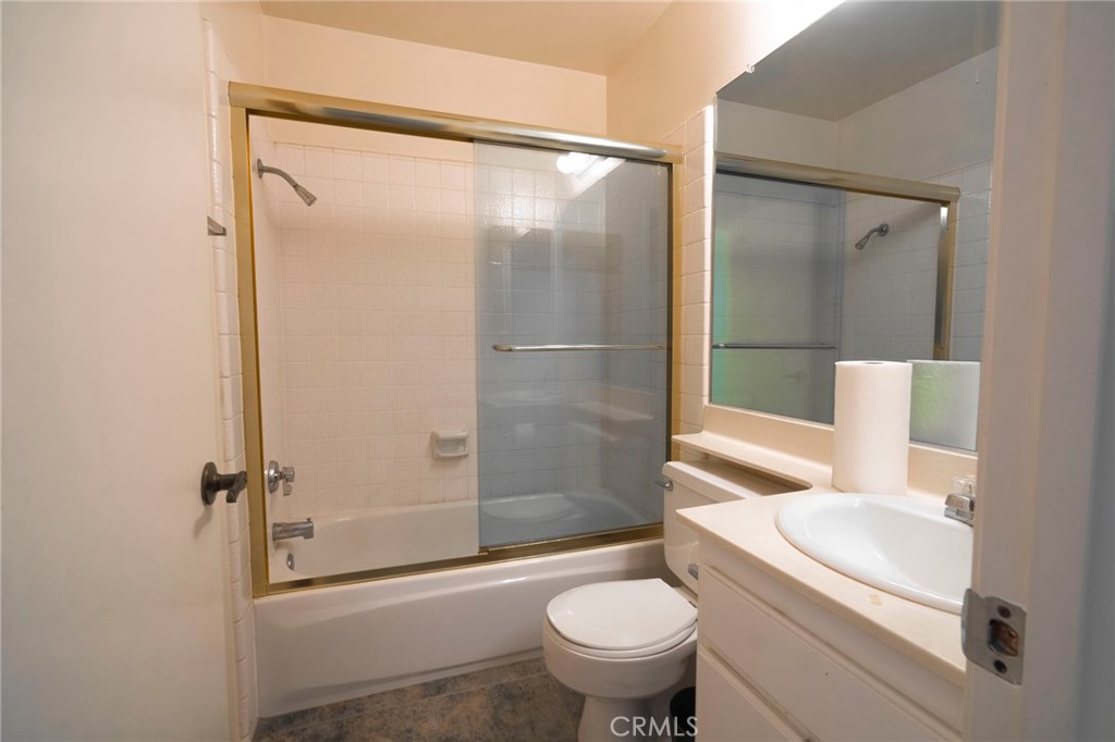 1736 Aspen Village Way