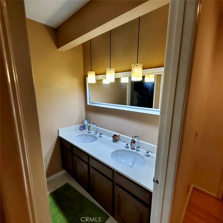 2913 Crape Myrtle Circle