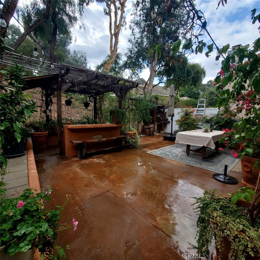 2913 Crape Myrtle Circle