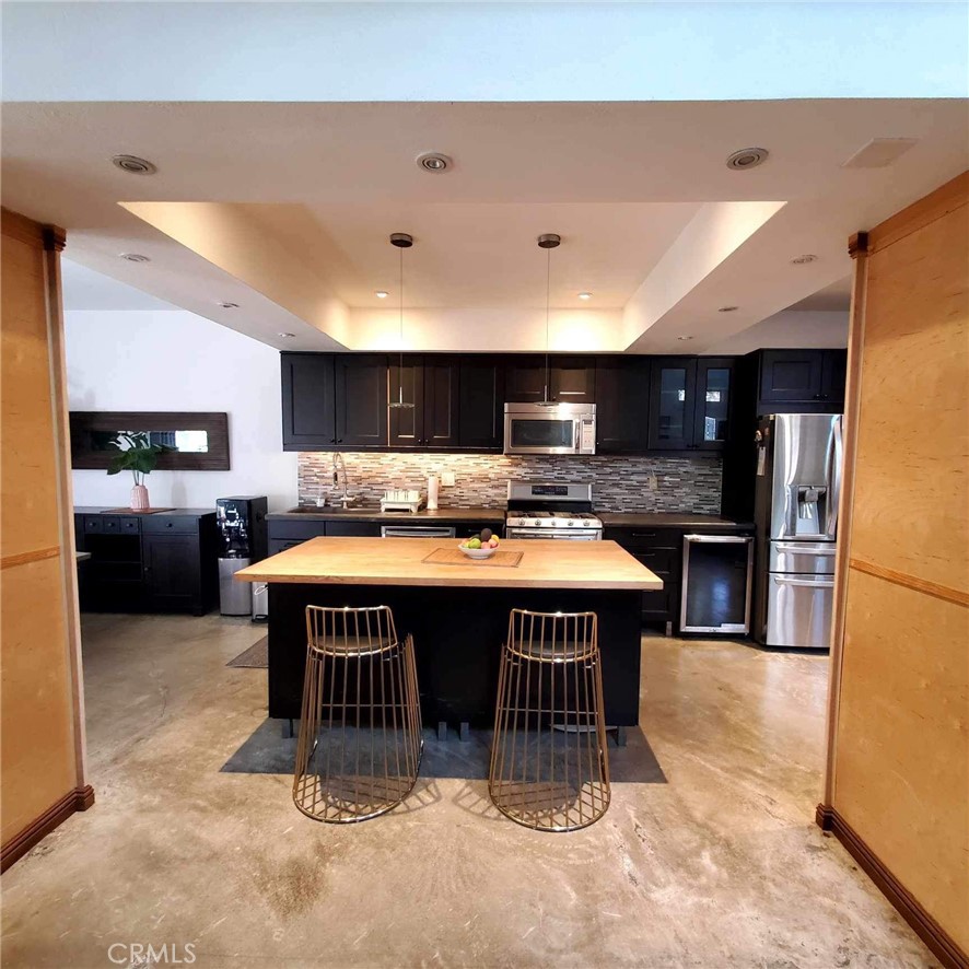 2913 Crape Myrtle Circle