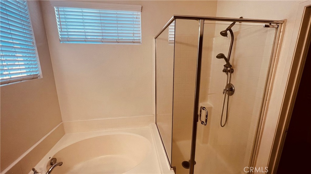 1135 N Solano Privado A