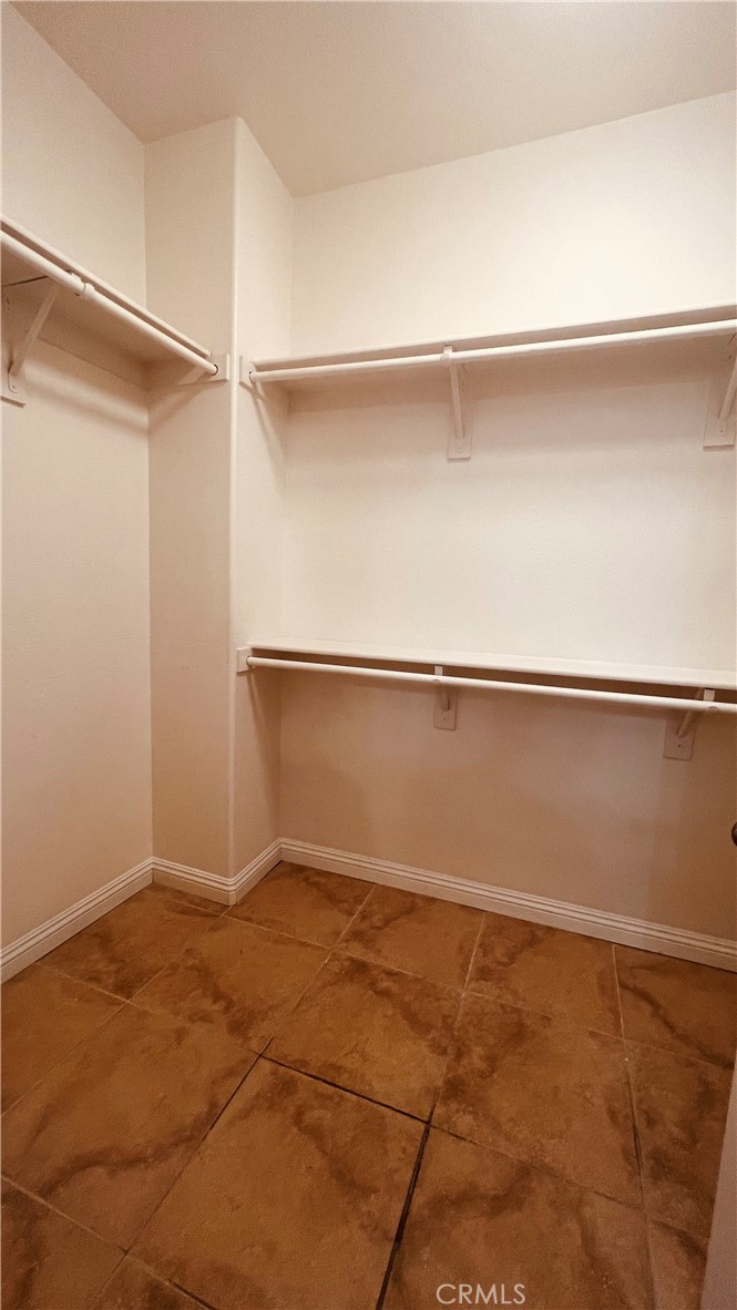 1135 N Solano Privado A