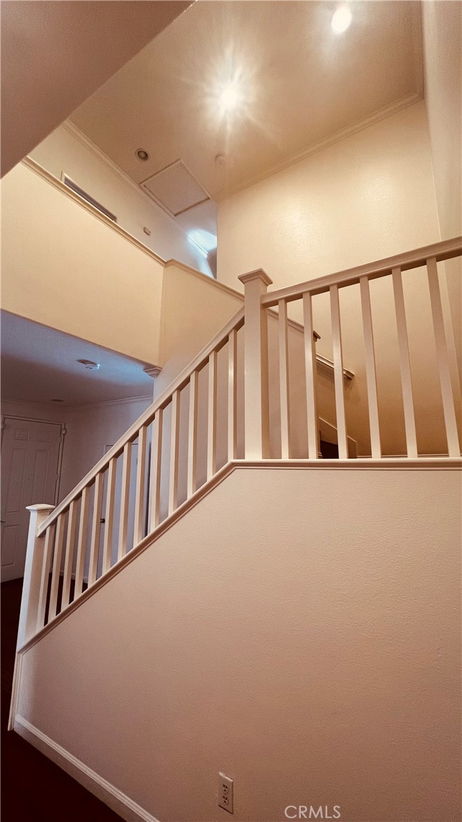 1135 N Solano Privado A