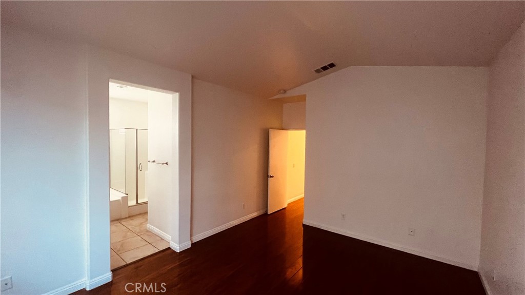 1135 N Solano Privado A