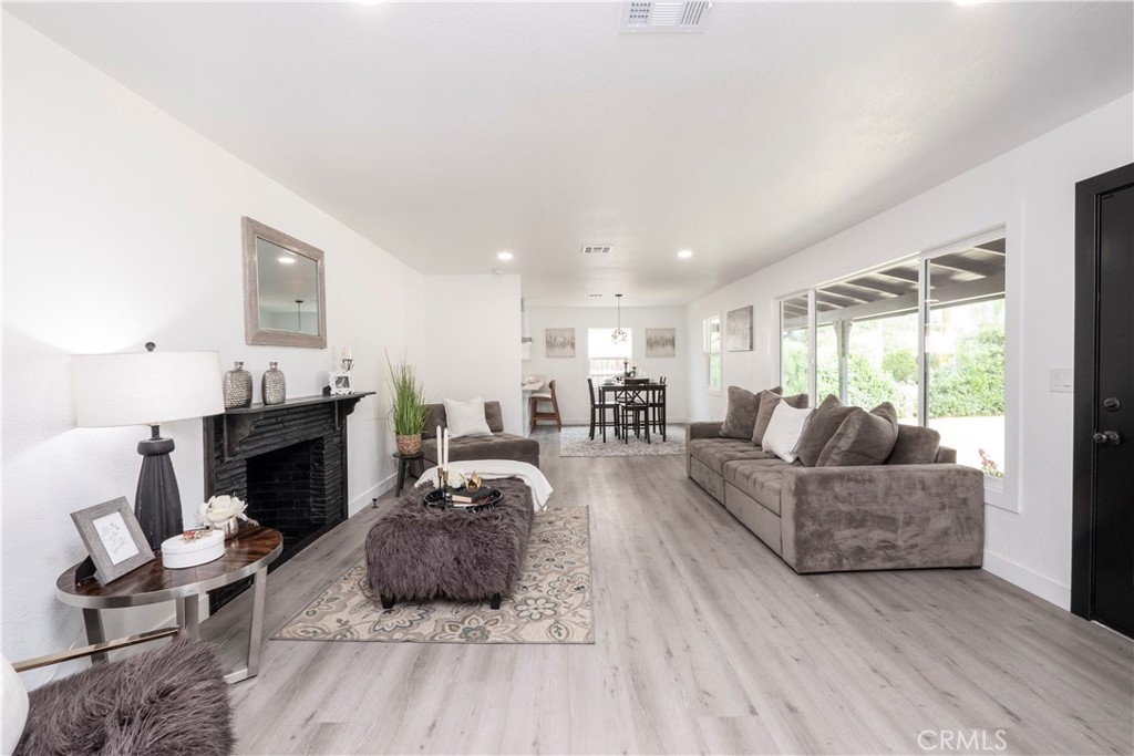 1741 S Valley Center Avenue