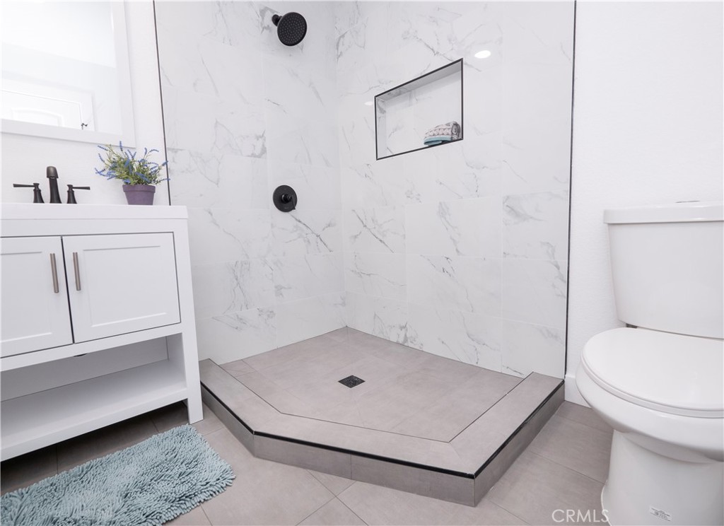 1741 S Valley Center Avenue