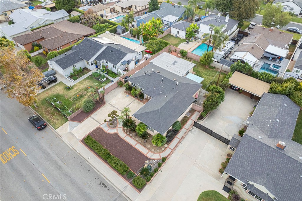 549 N Nora Avenue