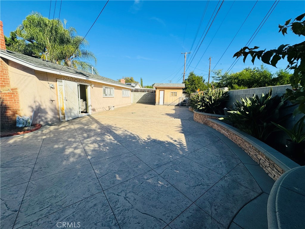 2358 Saunders Street