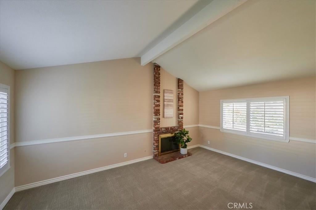 3924 Yellowstone Circle