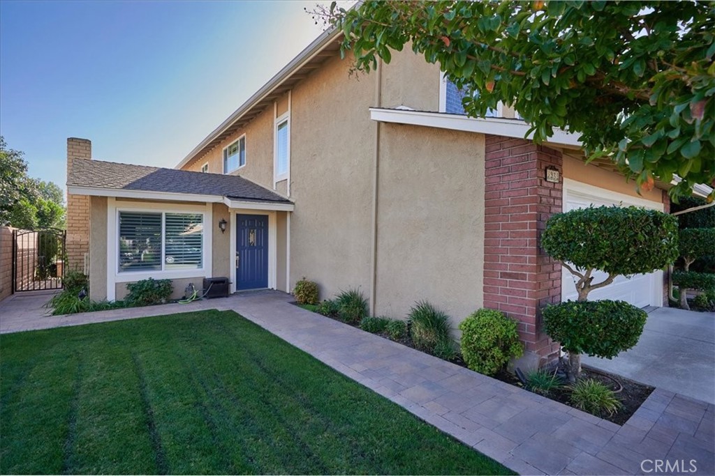 3924 Yellowstone Circle