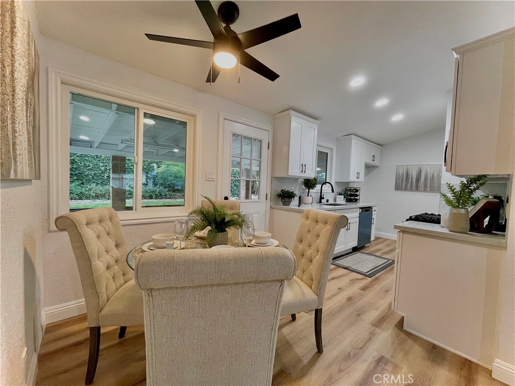 16328 Rochlen Street