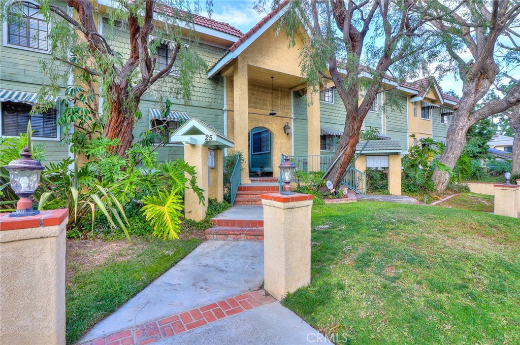 25 Palmetto Drive A