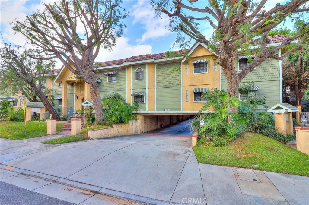 25 Palmetto Drive A