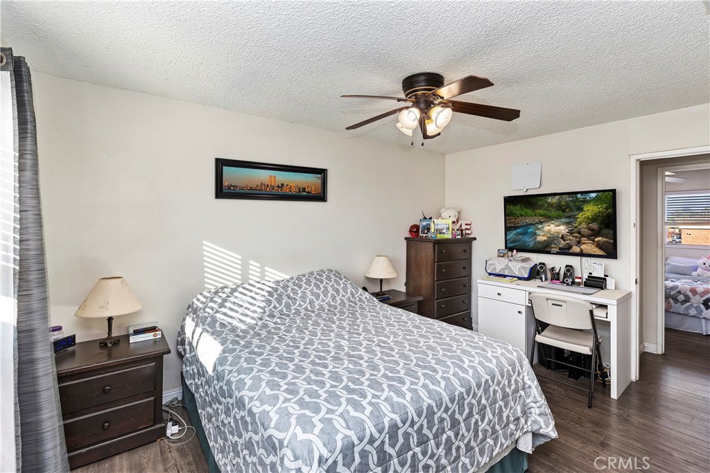1404 N Elederberry