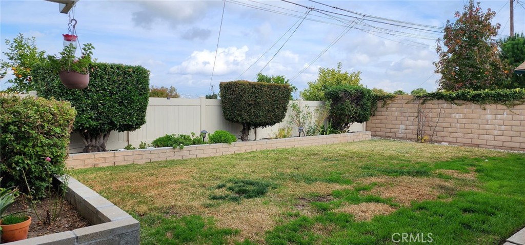 18547 Lincroft Street