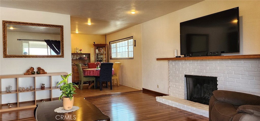 18547 Lincroft Street