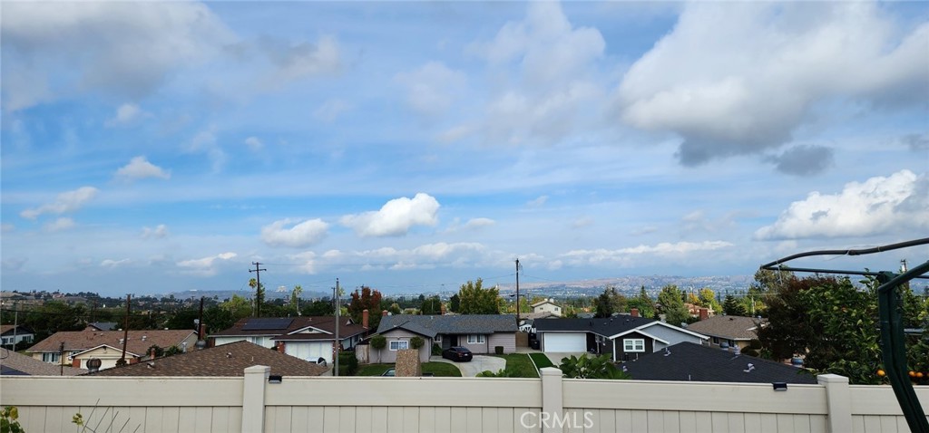 18547 Lincroft Street