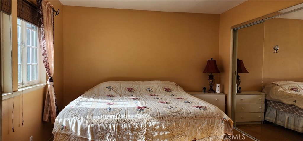 18547 Lincroft Street