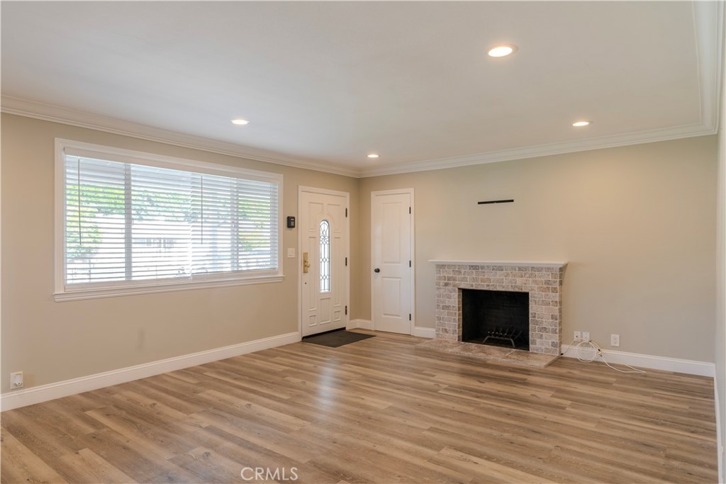 1918 W Palm Drive