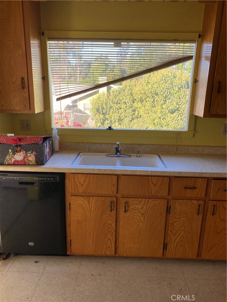 1220 Garretson Avenue