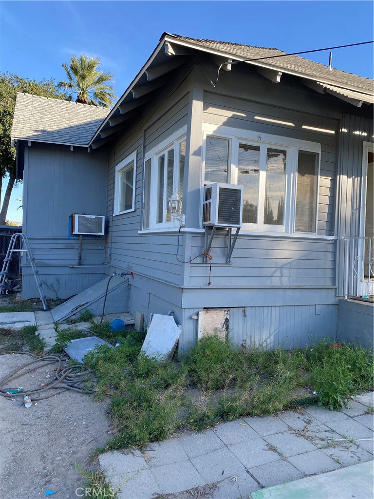 1220 Garretson Avenue