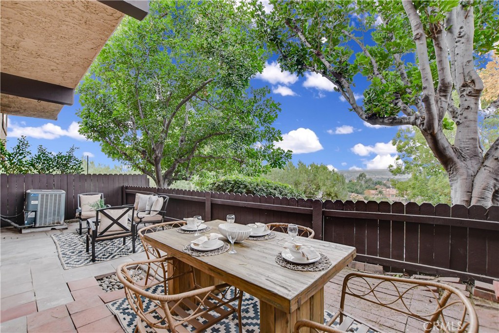 5081 Cape Tenez Drive