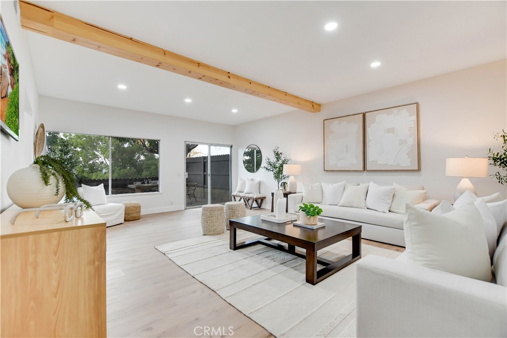 5081 Cape Tenez Drive