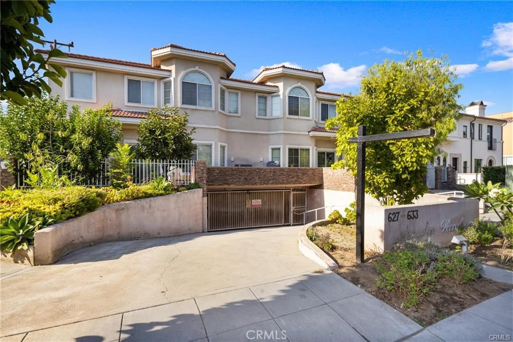 627 Fairview Avenue A