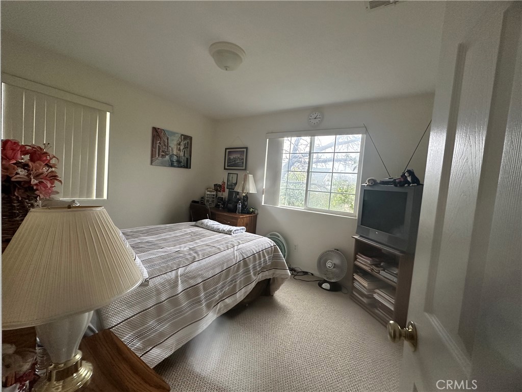 817 W Mission Road AB