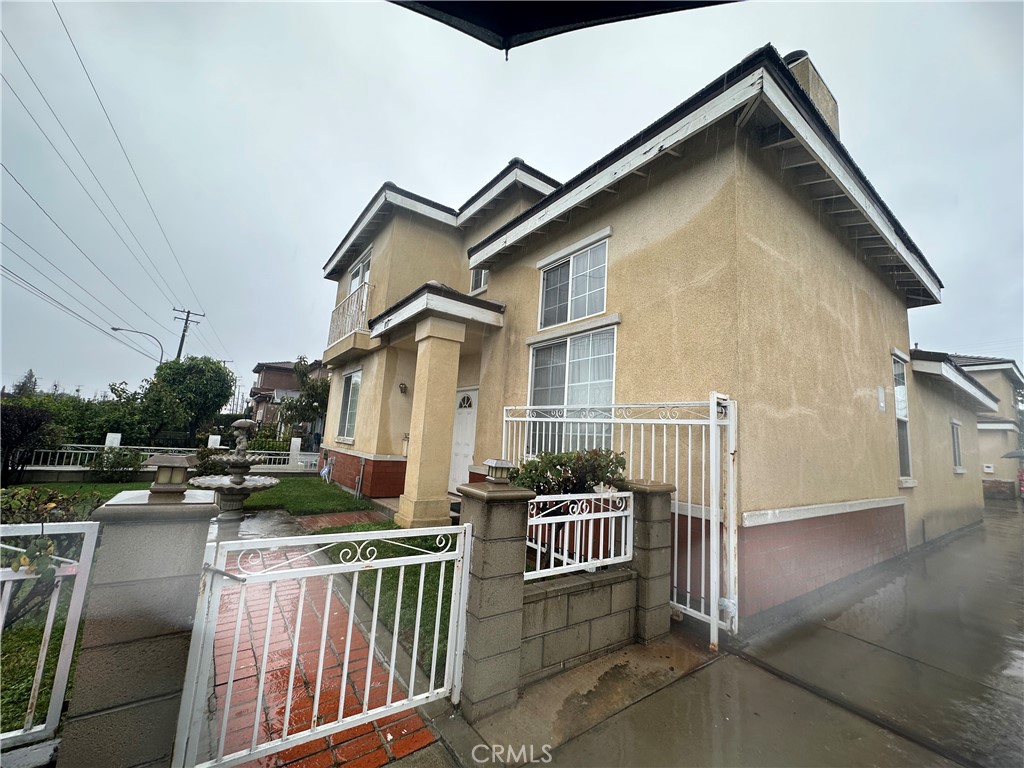 817 W Mission Road AB