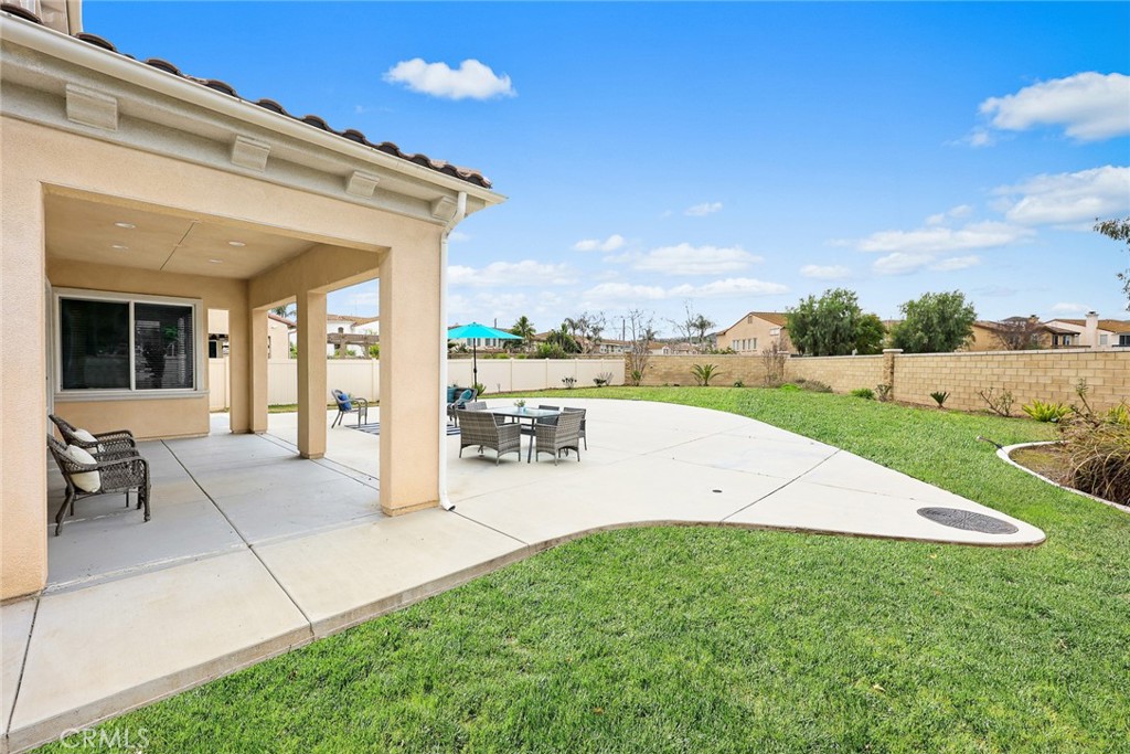 5105 Pomona Rincon Road