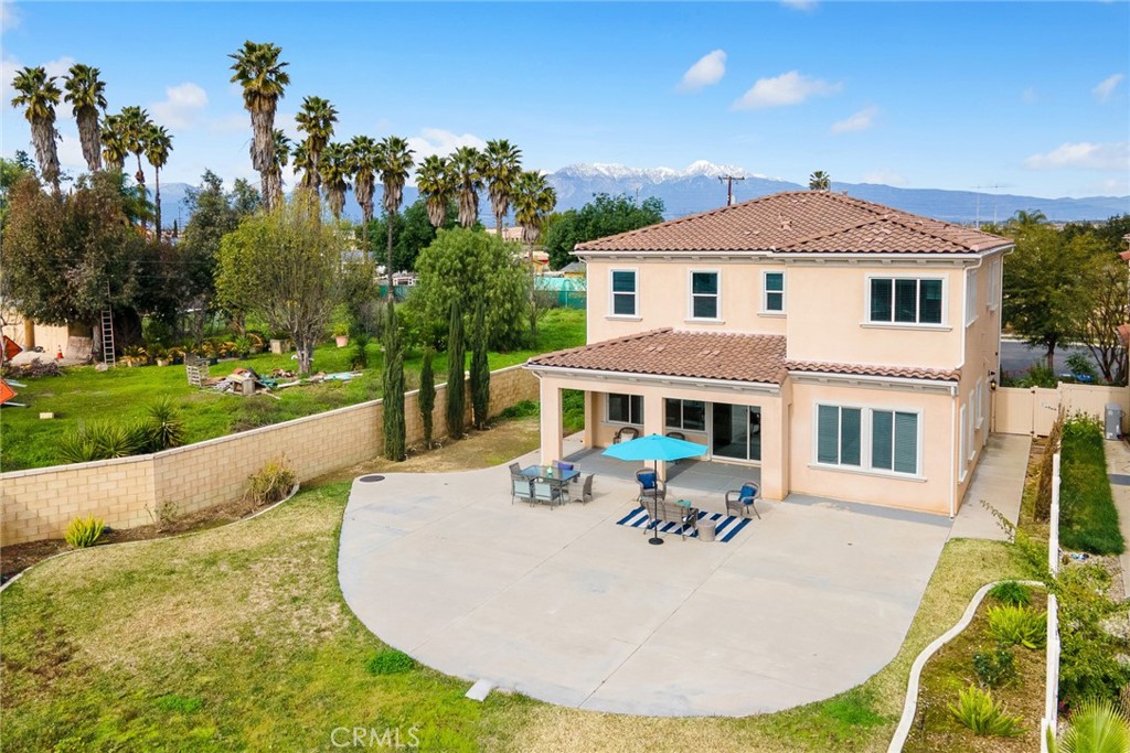 5105 Pomona Rincon Road