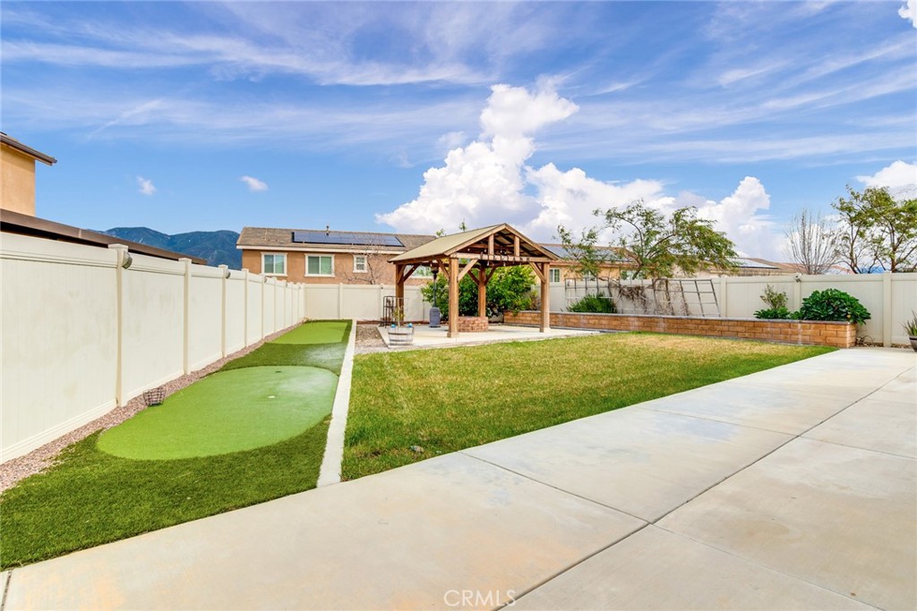 17994 Lacebark Court