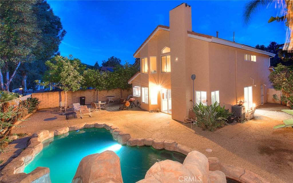 2842 Hollow Oak Court