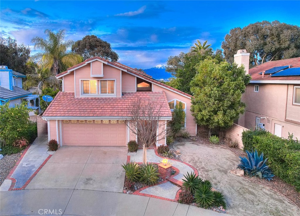 2842 Hollow Oak Court