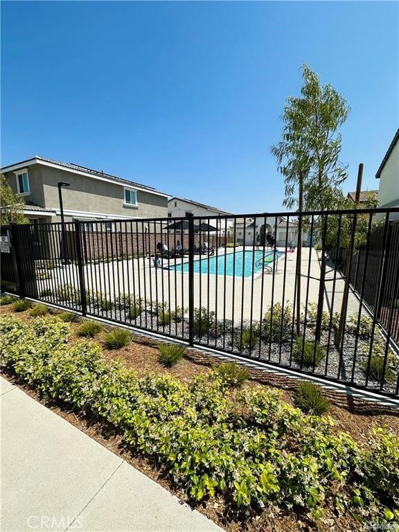 24906 Gossamer Ct