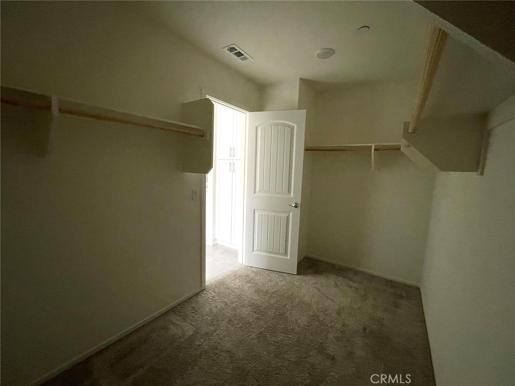 24906 Gossamer Ct