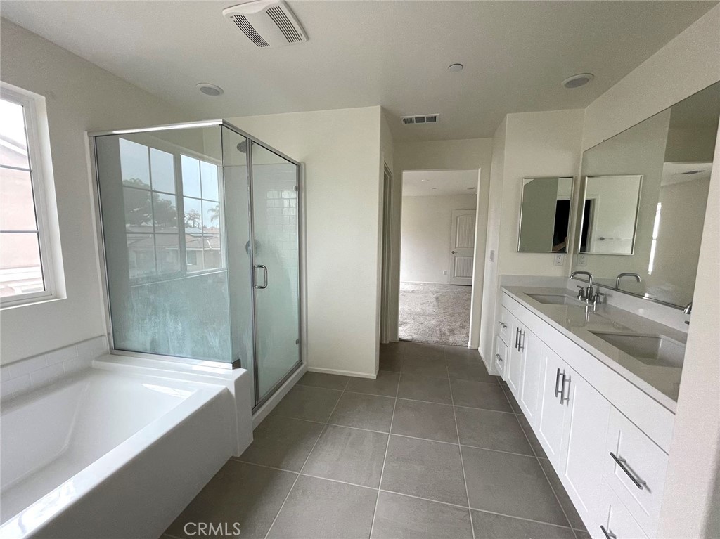 24906 Gossamer Ct